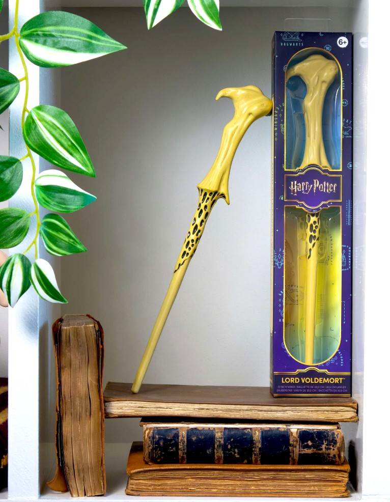różdżka harry potter / lord voldemort / 30,5 cm