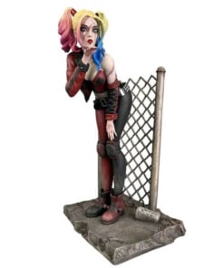 gadżet figurka dceased / harley quinn