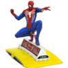 gadżet figurka marvel / gamerverse / spider man na taxi