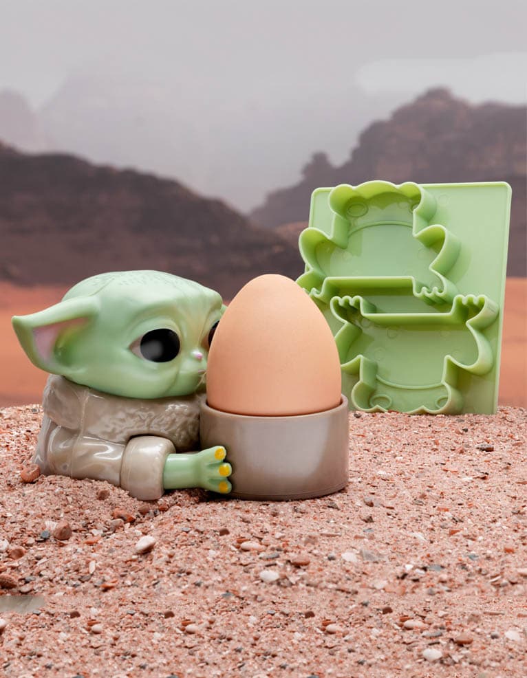 gadżet podstawa na jajko + krajalnica do tostów / star wars / the mandalorian / baby yoda